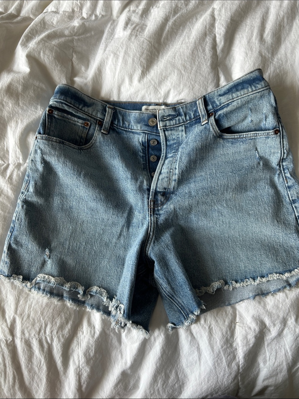 The dad short - high rise A&F size 31